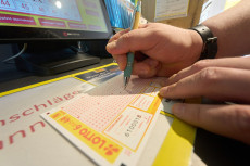 Lotto Rheinland-Pfalz: Zweith�chster Umsatz seit 2008 trotz leichter Einbu�en
