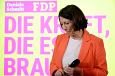 FDP-Landesvorsitzende Daniela Schmitt tritt zur�ck