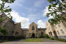 Finanzielle Herausforderungen beim Landeskrankenhaus in Andernach