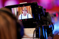 Karneval im Fernsehen: Ein gespaltenes Vergn�gen?