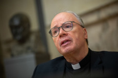 Bistum Trier setzt weiter auf Aufarbeitung von Missbrauchsf�llen