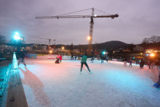Eisvergngen in Rheinland-Pfalz: Die Eisbahnen sind erffnet