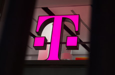 Telekom-Warnstreik in Rheinland-Pfalz: Auswirkungen auf Kundenservice