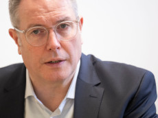 Schweitzer fordert mehr Einsatz von Reiche f�r die Wirtschaft