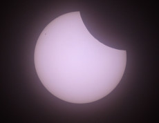 Perfekte Bedingungen f�r partielle Sonnenfinsternis in Rheinland-Pfalz