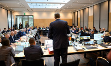 Ministerpr�sidentenkonferenz fordert Ma�nahmen gegen hohe Spritpreise und mehr Sicherheit in Z�gen