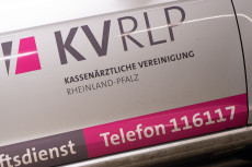 Gesundheitsversorgung in Rheinland-Pfalz: �rzte und Minister warnen vor drastischen Folgen des Sparpakets