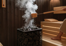 So wirkt regelm��iges Saunieren auf K�rper und Geist