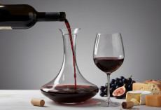 Zwischen Genuss und Bewusstsein: f�nf Fakten zu alkoholfreiem Rotwein