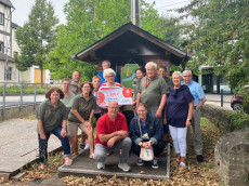 1.000 Euro f�r den Hospizverein: B�rgerverein G�nnersdorf spendet Festerl�s