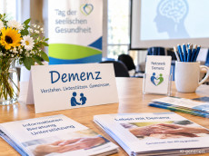 Demenz im Mittelpunkt: Netzwerk l�dt ins Kreishaus Altenkirchen ein