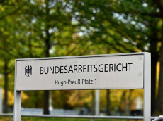 Altersteilzeit: Bundesarbeitsgericht kl�rt Quotenregelung