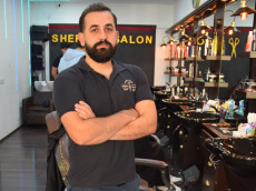 Integration mit Schere und Kamm in Koblenz: Sharvan Hamikos Weg zum Friseursalon-Besitzer