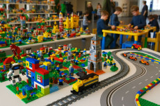 LEGO-Ausstellung begeistert mit Kreativitt und Mitmachaktionen