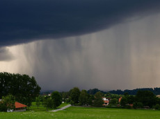 Sturmtief "Joshua" bringt unbeständiges Wetter nach Rheinland-Pfalz