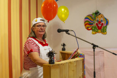 Von M�rchen bis M�nnerkritik: Die Clementinen zaubern Stimmung in St. Clemens Dierdorf