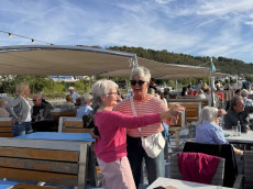 520 Neuwieder genie�en nachgeholte Schifffahrten auf dem Rhein
