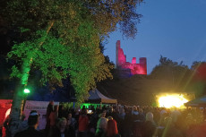 Jubil�umsfeier auf Burg Reichenstein: Musik und Familienfest