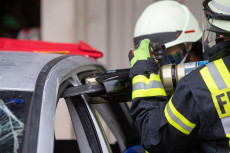 Schwerer Verkehrsunfall zwischen Alsdorf und Schutzbach