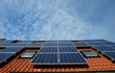 Solaranlagen beim Immobilienverkauf: Was Eigent�mer beachten m�ssen