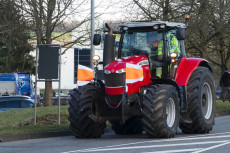 Landwirtschaftliche Fahrzeuge im Fokus: Seminar zu Fhrerschein- und Transportrecht