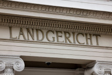 Prozessauftakt nach grausigem Frauenleichenfund in RLP und NRW