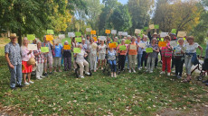 Geschichten und Begegnungen: Ein besonderer Weltaltentag im Neuwieder Schlosspark