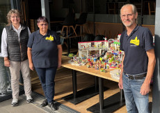 Playmobil-Szenen verzaubern die Stadthalle Haus Mons Tabor