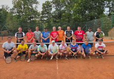 Alte Herren der Sportfreunde Sch�nstein gl�nzen beim Tennisturnier