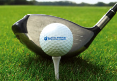 Golfen f�r den guten Zweck: Golf-Club in Dreifelden spendet f�r krebskranke Kinder