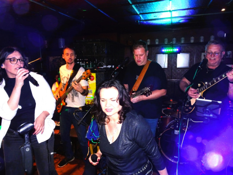 Kneipenfestival Monkey Jump in Hachenburg: Die Lust am Leben