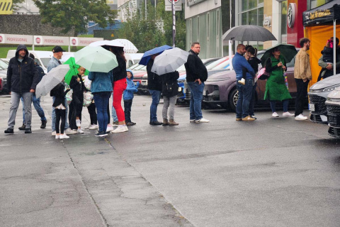 Zweite Altenkirchener Automeile trotzt dem Regen und �berzeugt als Erfolg