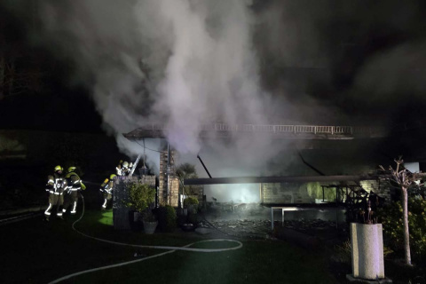 Schreck am fr�hen Morgen in Kirchen: In Freusburg kam es zu einem Geb�udebrand