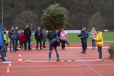 In Waldbreitbach flogen die Weihnachtsbäume