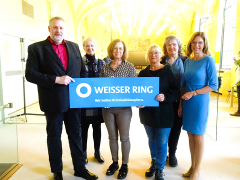 Wechsel in der Leitung: Birgit Fa�bach �bernimmt die Westerw�lder Au�enstelle des "Weissen Rings"