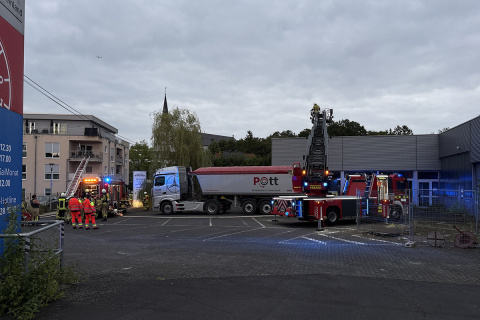 Schnelles Eingreifen verhindert Gro�brand in Asbach