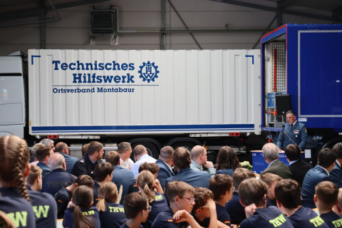 Feierliche Einweihung: THW Montabaur eröffnet neue Halle und begrüßt Einsatzfahrzeuge