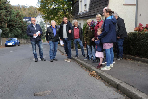 Schlaglochpiste genannt Landesstra�e: Nassauer Stra�e in Wissen ist ein �rgernis