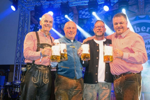 "Wied-Wiesn" in Neitersen: Hier feiert die Region ihr gr��tes Oktoberfest