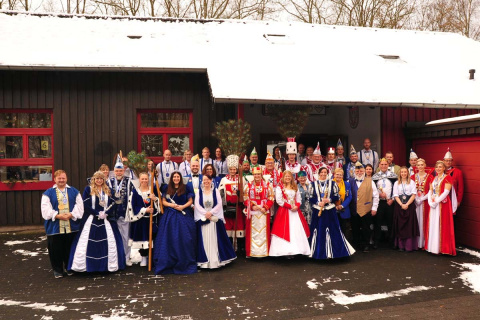 Treffen der Tollit�ten in Obererbach: Auch im Erbachtal beginnt die Karnevalssession