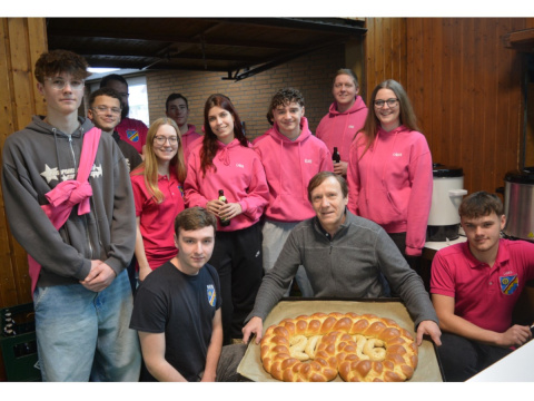 Kranzw�rfeln in Bannberscheid mit gro�er Resonanz an Silvester