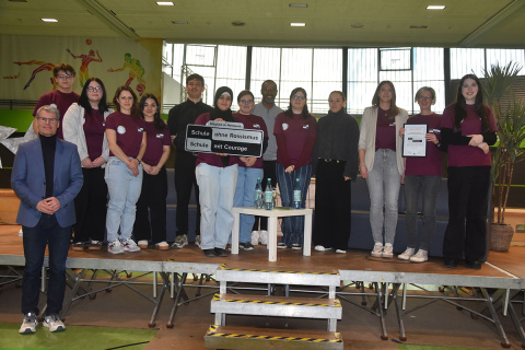 Hachenburger Schule tritt Netzwerk gegen Rassismus bei