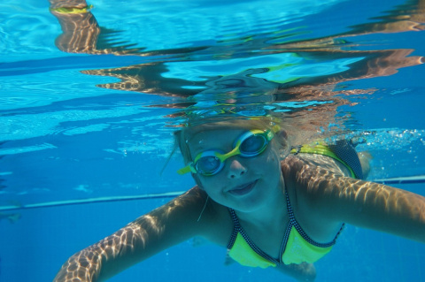 Schwimmen lernen im Kreis Altenkirchen: Bis zu drei Jahre Wartezeit fr den Schwimmkurs