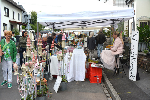 Ransbach-Baumbach am Anschlag: T�pfermarkt, Oldtimer und verkaufsoffener Sonntag