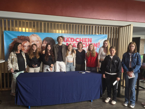 Schauspieler Yoran Leicher begeistert Fans im Cine5 in Hachenburg