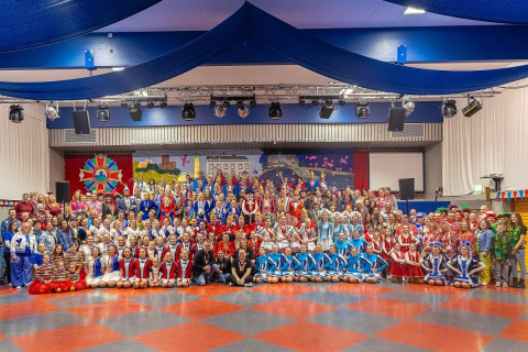 Mir sin eins: Verbandsgemeinde Rengsdorf-Waldbreitbach feiert ersten gemeinsamen Karnevalsempfang