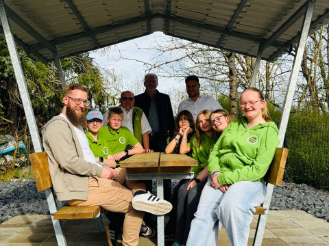 Neuer Verbandsb�rgermeister Marvin Kraus besucht W�ller Helfen und st�rkt Zusammenarbeit