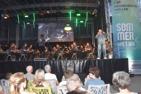 Sommerkonzert des Musikvereins Holler verzaubert Publikum