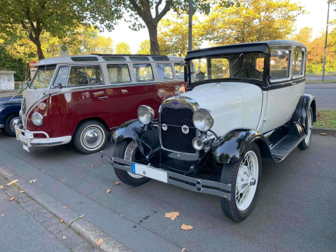 Oldtimer-Rallye im Westerwald: Historische Fahrzeuge auf groer Fahrt