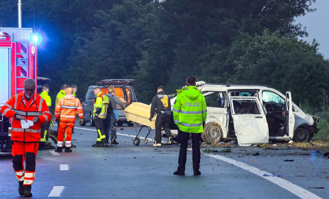 Aktualisiert: Schlaf als mögliche Ursache - Tragischer Unfall auf der A48